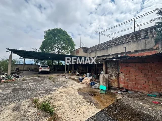Venta de Terreno en Las Haciendas Las Marías
