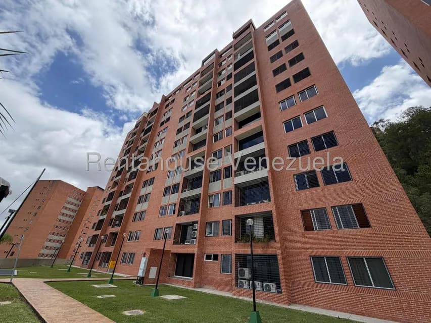 Apartamento (1 Nivel) en Alquiler en Colinas de La Tahona, Distrito Metropolitano