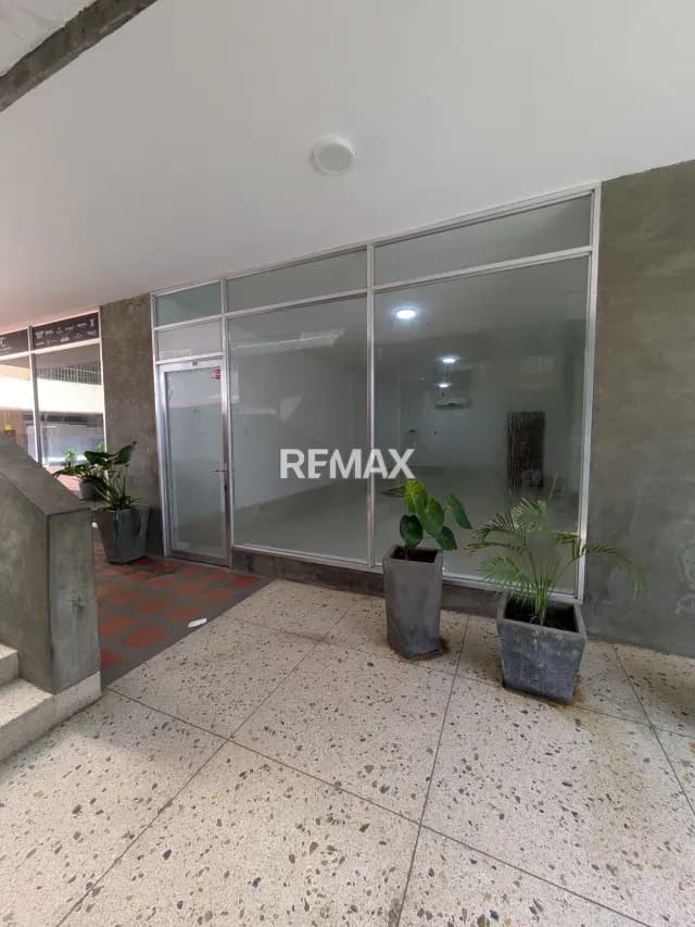 Local planta baja en alquiler bella vista mcbo Zulia