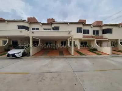 Casa en venta en lara - $135k