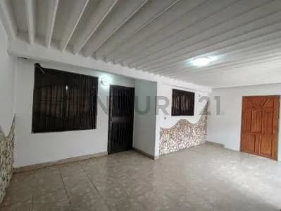 En venta casa de uso residencial en la Urbanización Villas del Sur