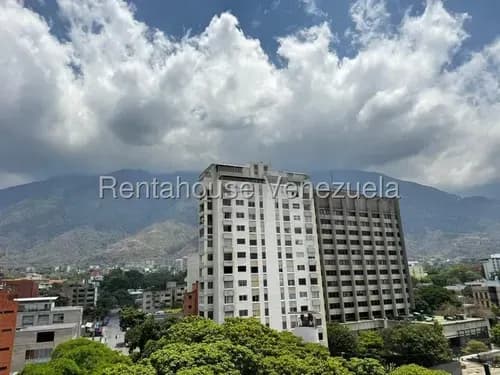 Acogedor Apartamento En Alquiler La Castellana Mls #26-17755