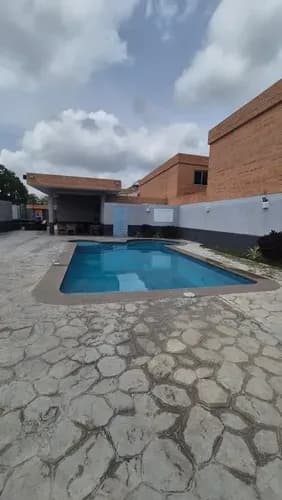 En Venta Town House En Obra Gris Ubicado En San Diego Conjunto Residencial Santa Cruz (ar)