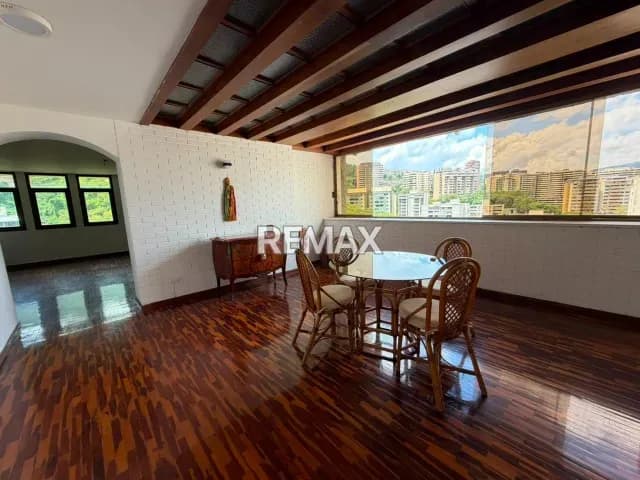 Hermoso Penthouse de 266 mts² en venta en Santa Rosa de Lima