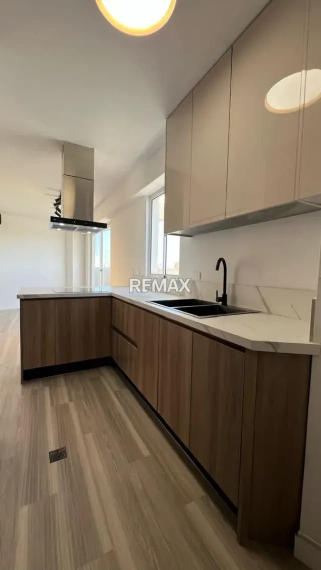 Moderno Apartamento Amoblado a Estrenar en Res. Costa Taormina – Santa Rita