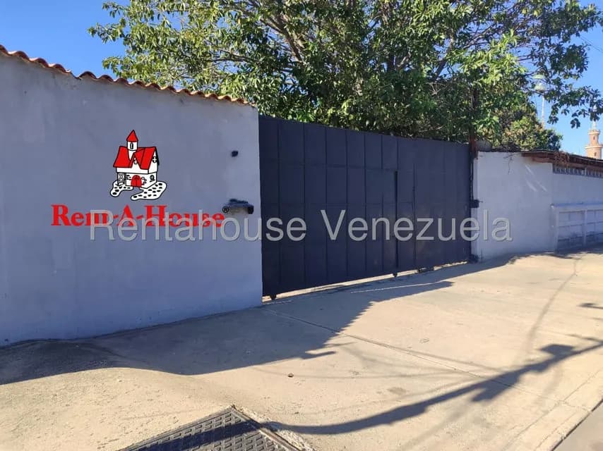 Comercial (Galpon - Deposito) en Alquiler en Villa Don Victor, Aragua