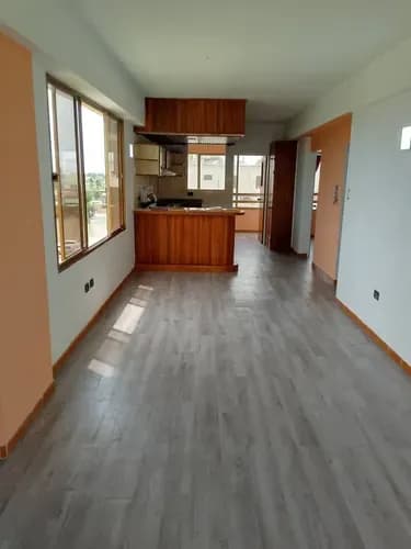 Apartamento En Residencias Chichiriviche Sin Amoblar Ubicado En Chichiriviviche - Edo Falcón Características *80.71mts Piso 3 2 Habitaciones 2 Salas De Baño Con Paraduch Cocina Empotrada Tope Grani