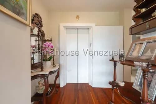 En Venta Espectacular Apartamento Con Hermosa Vista En El Country Club 2620890 Ijp