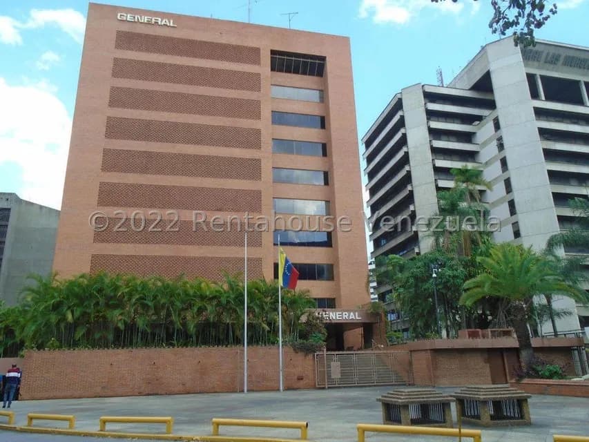 Comercial (Oficina) en Venta en Chuao, Distrito Metropolitano