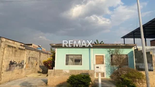 VENTA DE CASA PARA REMODELAR