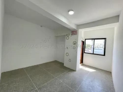 Milagros Inmuebles Local Alquiler Barquisimeto Lara Zona Centro Economica Comercial Economico Código Inmobiliaria Rent-a-house 24-25467