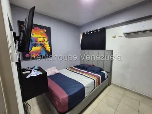 Venta Apartamento En Venta Con Puesto Techado Y Maletero En Zona Oeste Barquisimeto,lara Mehilyn Perez