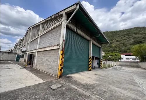 Alquiler Y Venta De Galpón Industrial En Guarenas (rv)