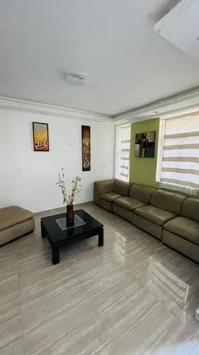 Townhouse En Alquiler En Rincon Mañongo Conjunto Tierra De Gracia 119mts2 2 Niveles Amplia Cocina Con Tope De Granito Equipada. An