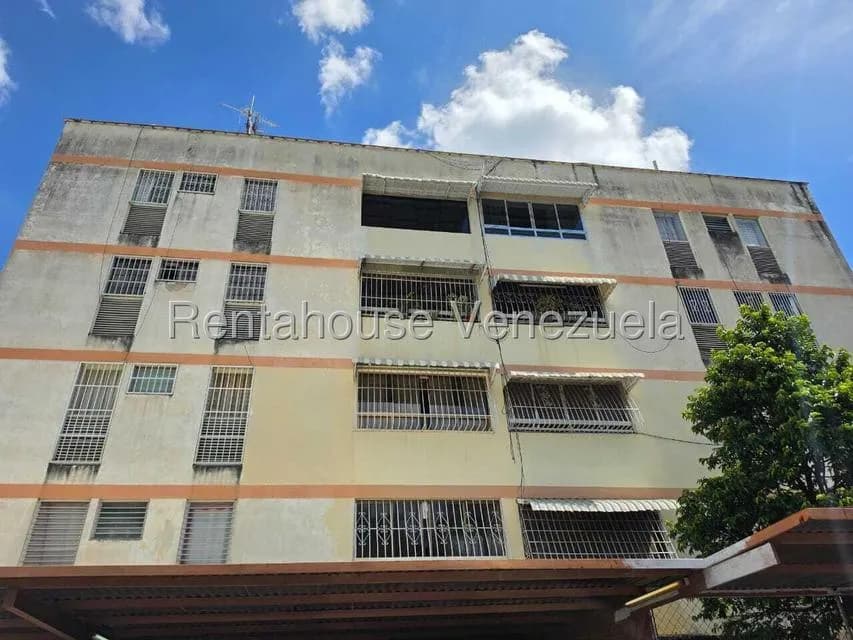 Apartamento (1 Nivel) en Venta en Montalban I, Distrito Metropolitano