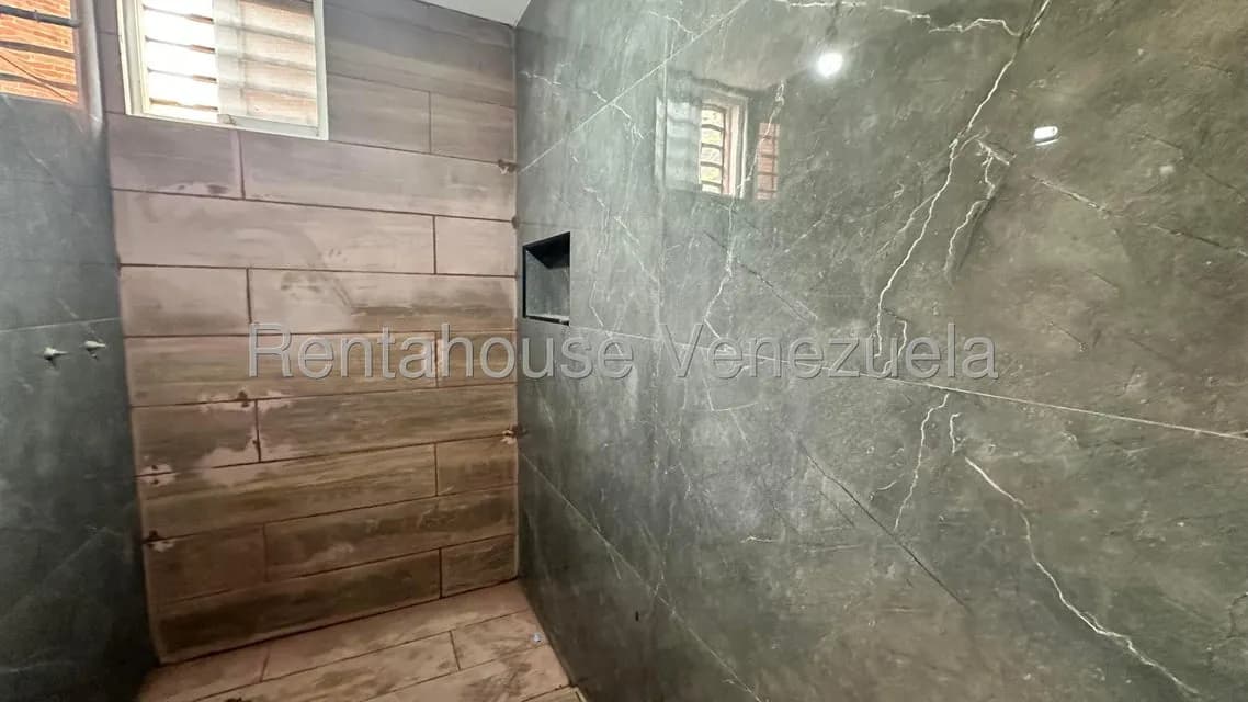Apartamento (1 Nivel) en Venta en Colinas de La Tahona, Distrito Metropolitano