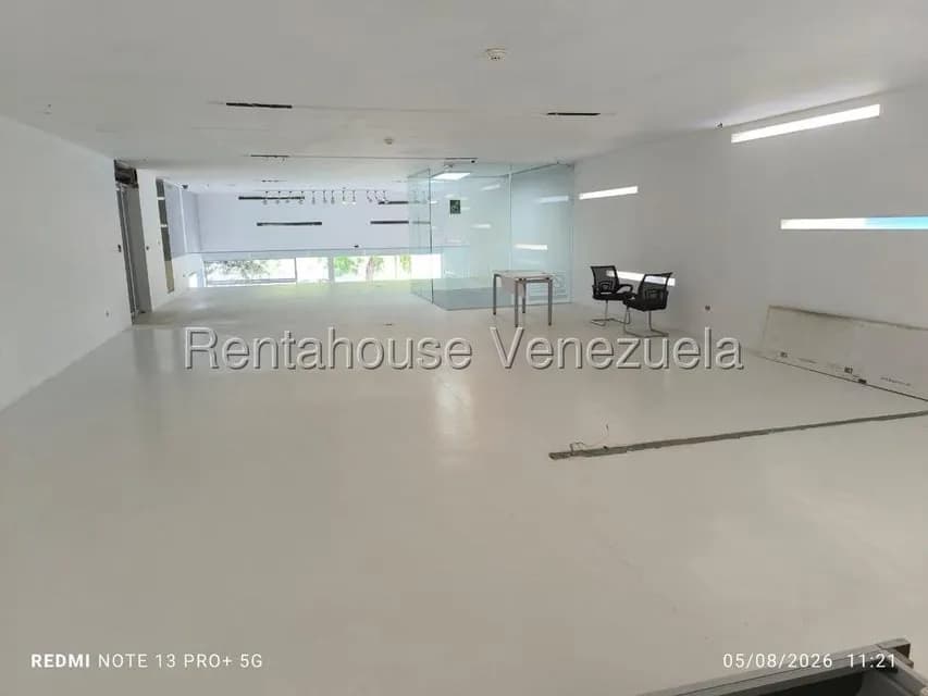 Comercial (Local Comercial) en Alquiler en La Lago, Zulia