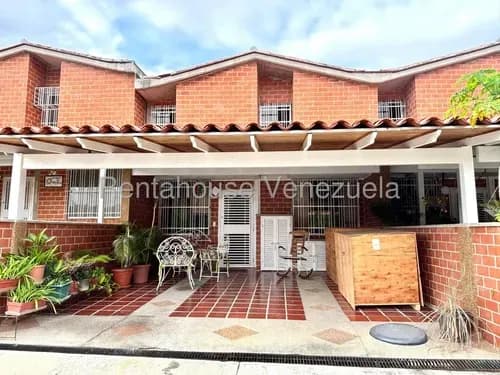 Townhouse En Venta - Guarenas - Scarlet Contreras - Mls 26-20444