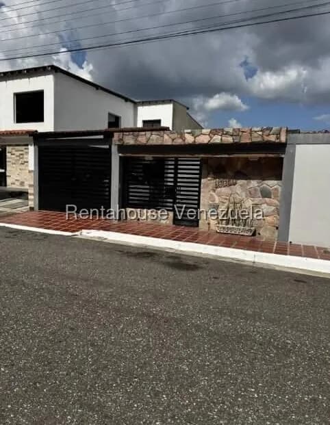 Casa (1 Nivel) en Venta en La Esmeralda, Carabobo