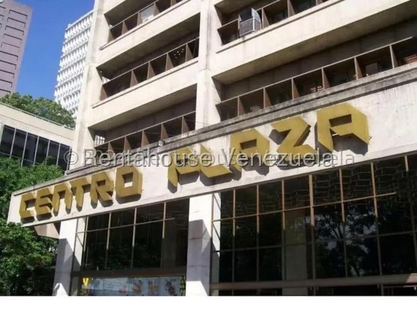 Comercial (Oficina) en Alquiler en Los Palos Grandes, Distrito Metropolitano
