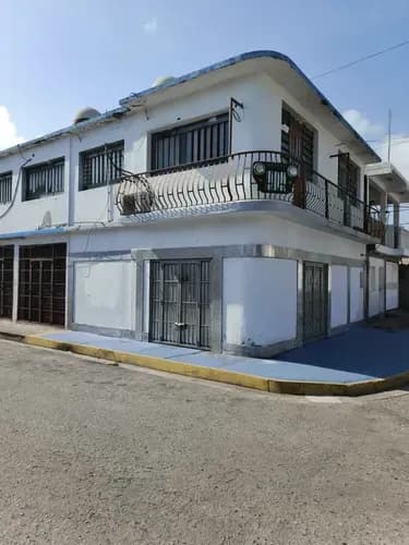 Local Comercial En Alquiler: Centro De Puerto Cabello Calle Carabobo Con Rondón
