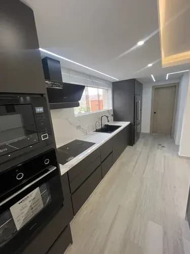 Vende Hermoso Apartamento A Estrenar Totalmente Remodelado Ubicado En Urb Base Aragua Res San Luis. Maracay Estado Aragua 022js