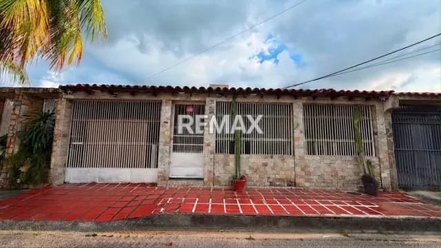 CASA EN VENTA EN LA URBANIZACIÓN VILLAS DE ARAGUA
