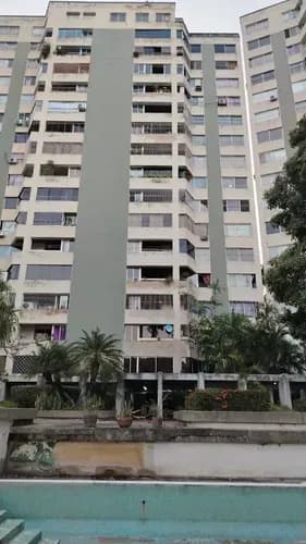Vendo Apartamento En Residencias Parque Kerdel, Cerca De La Avenida Bolívar De Valencia. Jmgb