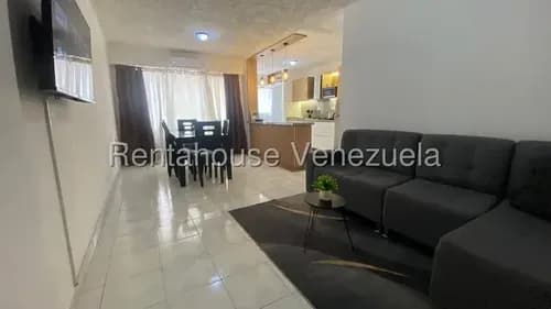 Jv Vende Apartamento En Venta En Naguanagua, Equipado Con Acceso A Vías Principales. 26-17442 Jun17