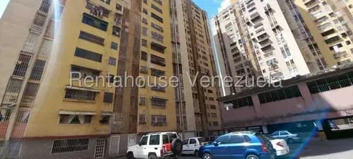 Apartamento En Venta Lagunetica Los Teques-yz-cod. 26-14737