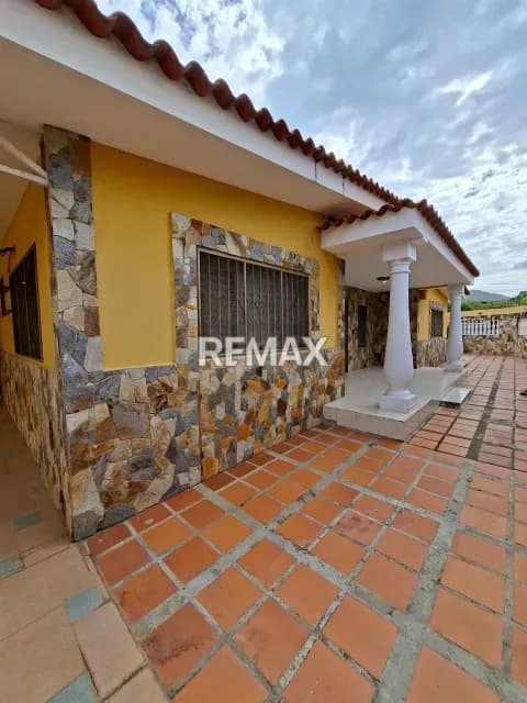 EN VENTA CASA QUINTA EN SANTA ANA DEL NORTE