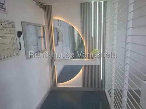 Je - Apartamento En Alquiler - El Encantado Humboldt - Mls 26-14698