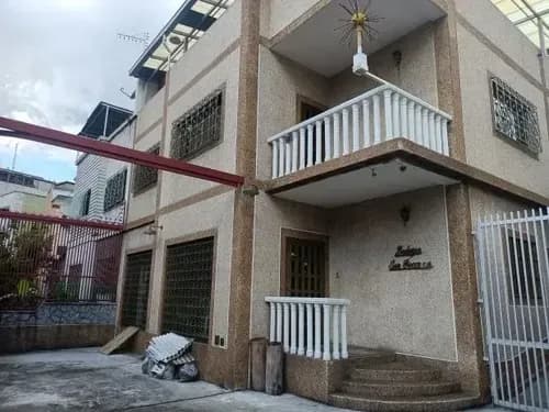 Casa Comercial En Venta En Valle Abajo (con Cavas Cuarto)