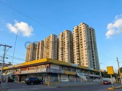 Apartamento Espacioso con Excelente Ubicación