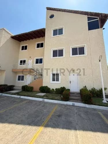 Apartamento Duplex En Venta Lecheria