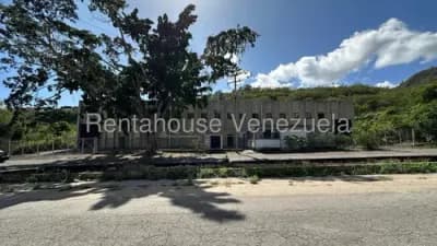 Galpón en venta en miranda - $600k