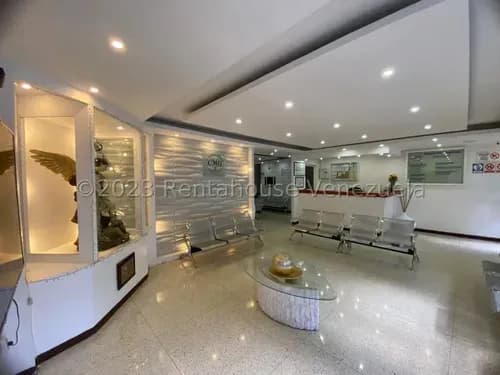 Casa Comercial En Venta En Santa Mónica Cda 23-22290 Yf