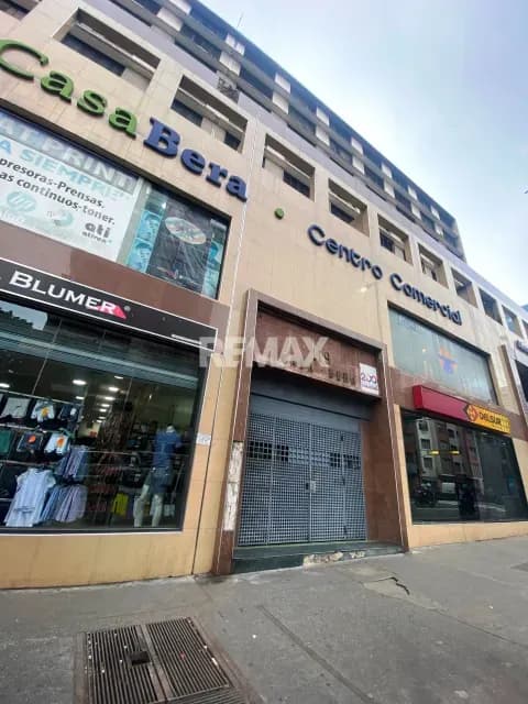 APARTAMENTO EN VENTA - URB. LA CANDELARIA