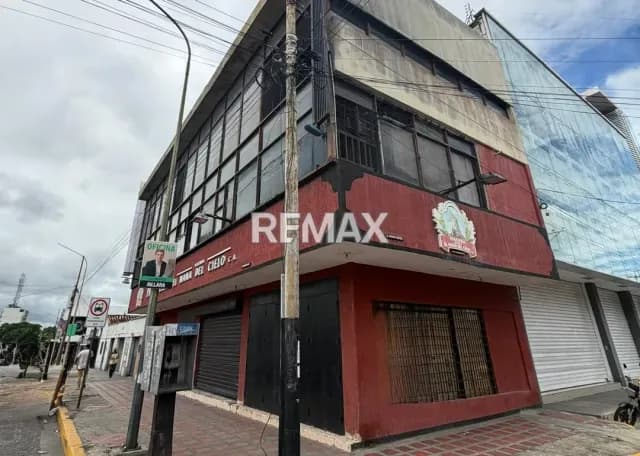 Amplio Local en Alquiler en Carrera 19 Centro Barquisimeto