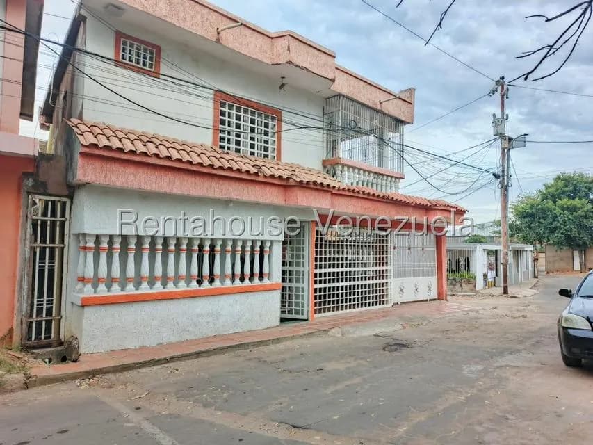 Casa (1 Nivel) en Alquiler en Sierra Maestra, Zulia