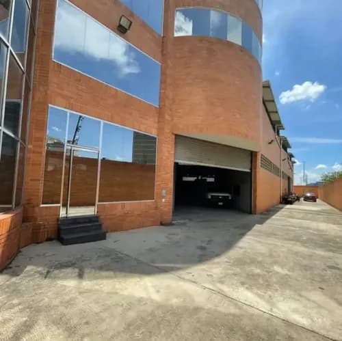 Venta Edificio Zona Industrial Castillito Valencia