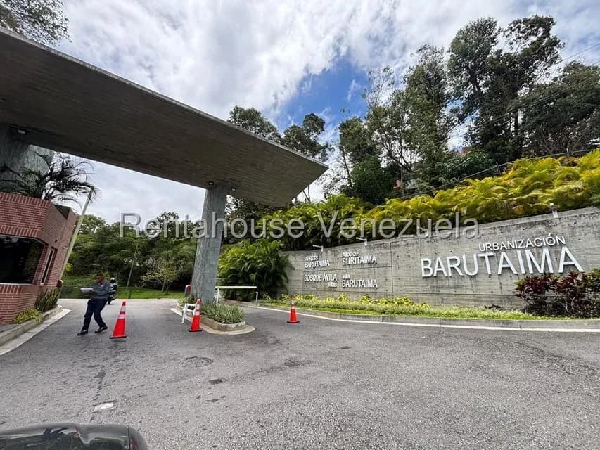 Apartamento (1 Nivel) en Venta en Los Guayabitos, Distrito Metropolitano