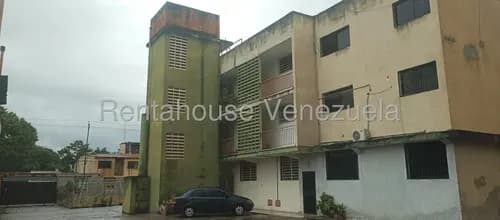 Dennymar, Vende Hermoso Apartamento En Pleno Centro De Barquisimeto, Con 2 Habitaciones, En Optimas Condiciones! Contactame. B6a17490.
