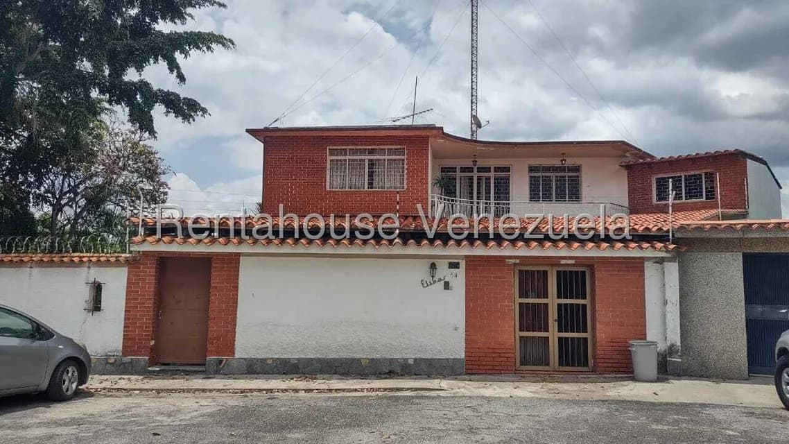 Casa (Multipes Niveles) en Venta en El Marques, Distrito Metropolitano