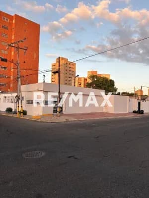 Local Comercial calle 66 CAv 9, Sector Tierra Negra