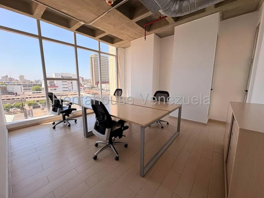Comercial (Oficina) en Venta en 5 de Julio, Zulia