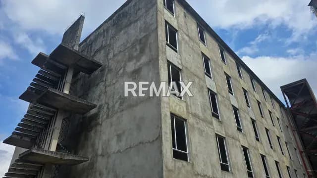 VENTA DE APARTAMENTO 305 CONJUNTO PUNTO 58 AVENIDA FERRERO TAMAYO