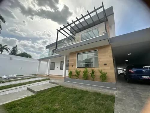 Fernando & Yosmar En Venta Moderna Y Remodelada Casa En La Viña ( Solo Clientes)