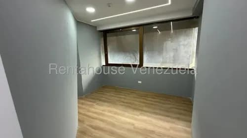Se Alquila Oficina En Chuao (ccct)