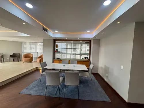 Venta De Exclusivo Penthouse: Residencias Vulcano Urbanización El Bosque Zc-ind